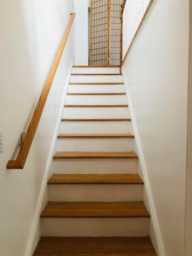 Updated Amazing Bi -level Minutes From Water Views Of New York Appartement *