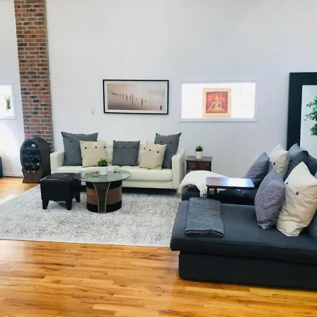 Updated Amazing Bi -Level Condo Minutes From Water Views Of New York City North Bergen Extérieur photo