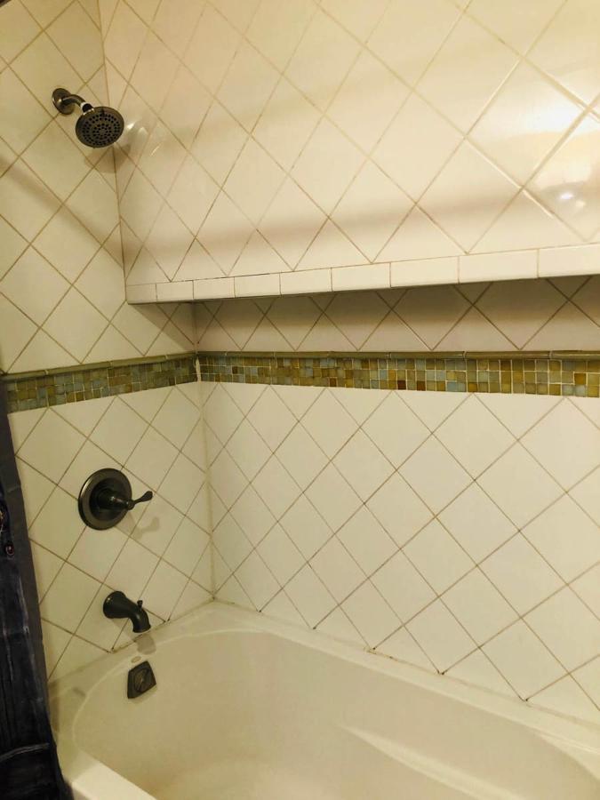 Updated Amazing Bi -level Minutes From Water Views Of New York